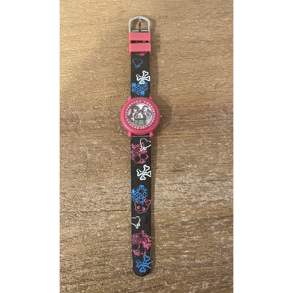 Monster High Kids Digital LCD Wrist Watch Pink Skull‎ Hearts Fresh Battery Works